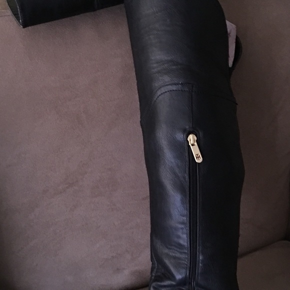 Boots - Picture 2 of 4